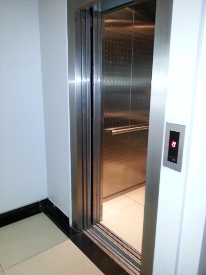 Departamentos Duarte Quiros Apartment Кордоба Стая снимка
