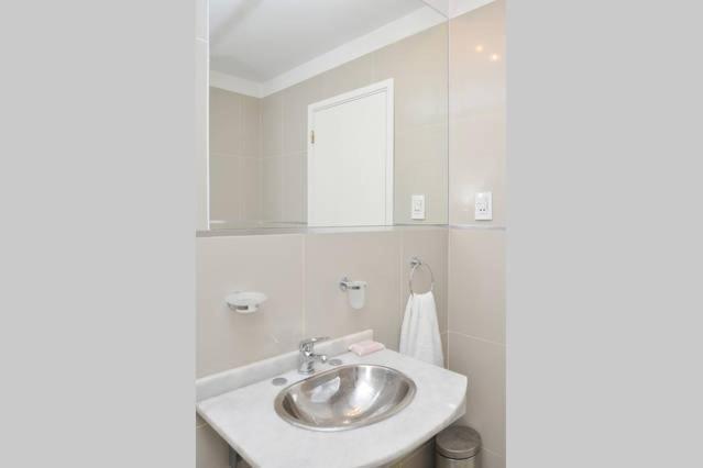 Departamentos Duarte Quiros Apartment Кордоба Екстериор снимка